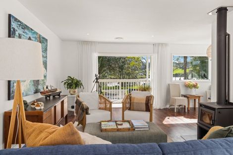 Photo of property in 25 Riverside Drive, Point Wells, Warkworth, 0986