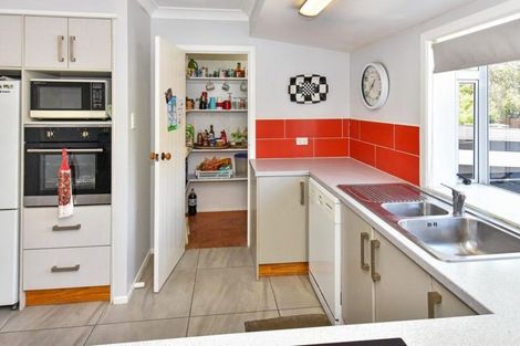 Photo of property in 15a Grande Vue Road, Hillpark, Auckland, 2102