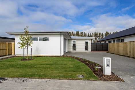 Photo of property in 44 Skibbereen Drive, Halswell, Christchurch, 8025