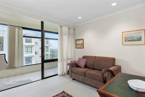 Photo of property in 21h Maunganui Road, Mount Maunganui, 3116