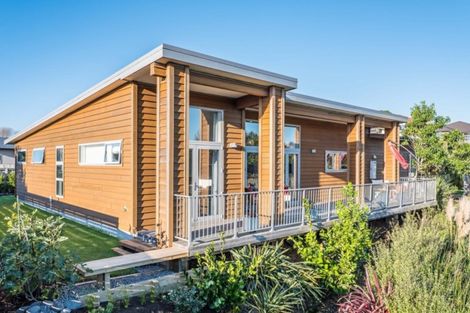 Photo of property in 2 Caterer Lane, Paraparaumu, 5032