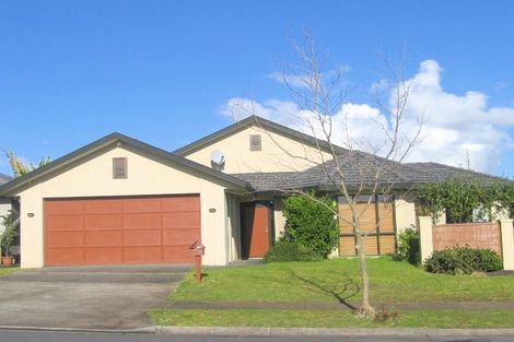 Photo of property in 13 Carlingford Drive, East Tamaki, Auckland, 2016