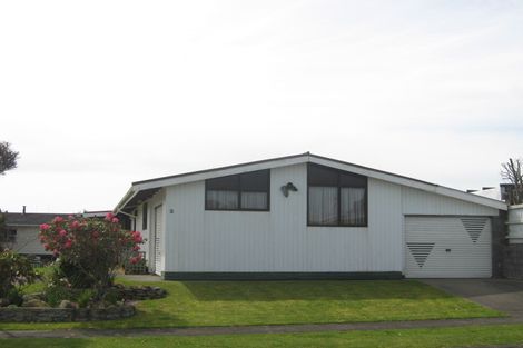 Photo of property in 3 Sarten Street, Waitara, 4320
