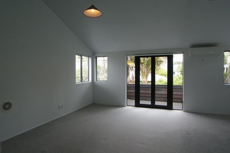 Photo of property in 42a Hill Street, Onehunga, Auckland, 1061