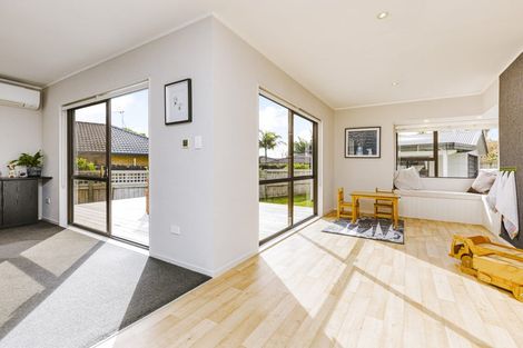 Photo of property in 19 Ridgeway Road, Pukekohe, 2120