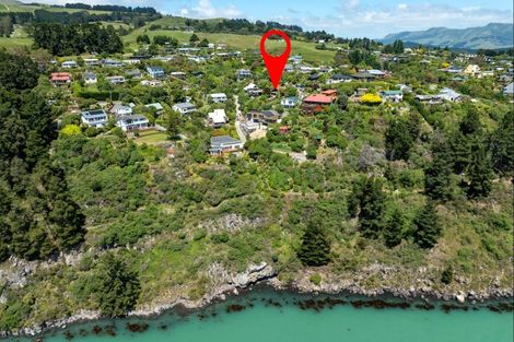 Photo of property in 5 Te Ara Crescent, Diamond Harbour, Lyttelton, 8971