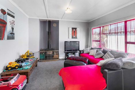 Photo of property in 44 Puriri Street, Gonville, Whanganui, 4501