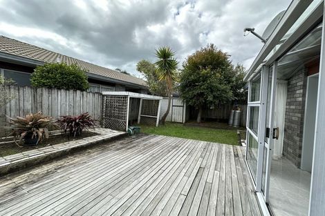 Photo of property in 2/55 Clydesdale Avenue, Somerville, Auckland, 2014