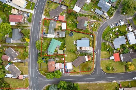Photo of property in 25 St Catherine Crescent, West Harbour, Auckland, 0618