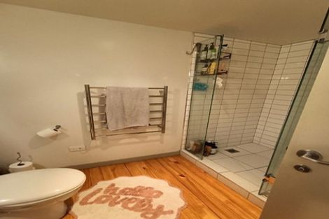 Photo of property in Stadium Garden Flats, 118/107 Thorndon Quay, Pipitea, Wellington, 6011