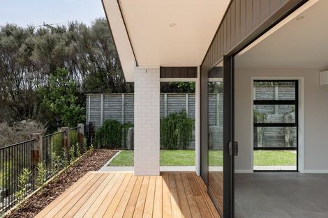 Photo of property in 8 Kingson Court, Omokoroa, 3114