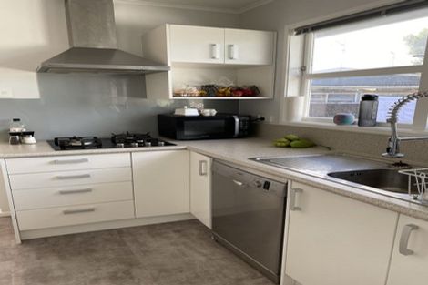 Photo of property in 6 Moehau Grove, Trentham, Upper Hutt, 5018