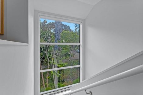 Photo of property in 32a Sandown Road, Rothesay Bay, Auckland, 0630