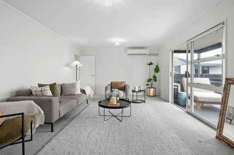 Photo of property in 9 Derby Street, Nawton, Hamilton, 3200