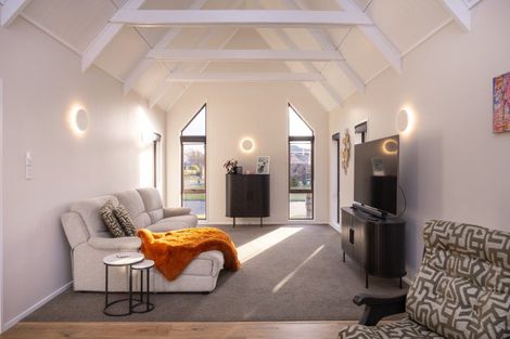 Photo of property in 6 Kentucky Way, Awapuni, Palmerston North, 4412