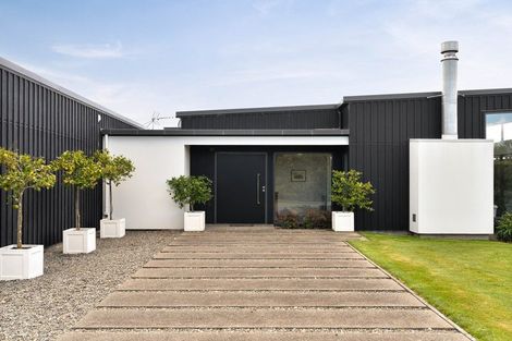 Photo of property in 9 Birdie Way, Martinborough, 5711