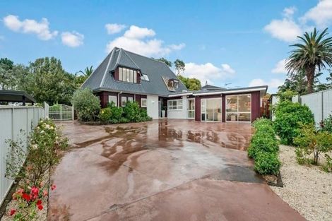 Photo of property in 7 Susanne Place, Pakuranga, Auckland, 2010