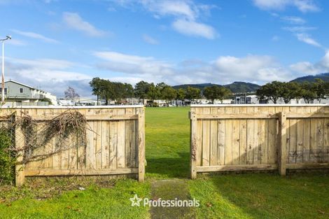 Photo of property in 52 Mary Crescent, Elderslea, Upper Hutt, 5018
