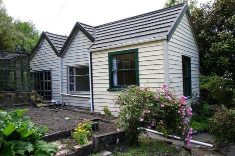 Photo of property in 24a Voelas Road, Lyttelton, 8082