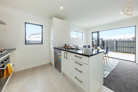 Photo of property in 3 Beardmore Lane, Papakura, 2110