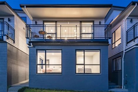 Photo of property in 50 Ascension Crescent, Orewa, 0931