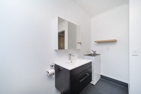 Photo of property in 8b Sinclair Avenue, Highbury, Palmerston North, 4412