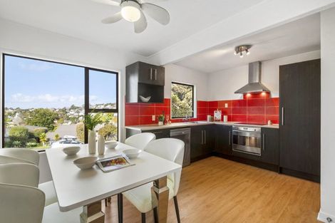 Photo of property in 2/55 Monarch Avenue, Hillcrest, Auckland, 0627