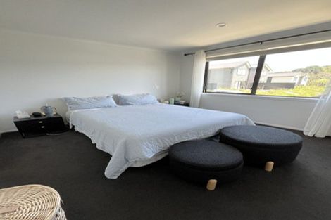 Photo of property in 20 Oakum Road, Whitby, Porirua, 5024