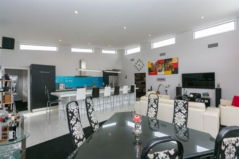 Photo of property in 10 Jules Crescent, Bell Block, New Plymouth, 4312