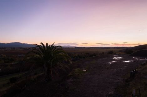 Photo of property in 33 Dry Hills Lane, Riverlands, Blenheim, 7274