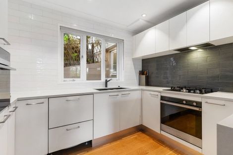 Photo of property in 9 Cathedral Place, Parnell, Auckland, 1052