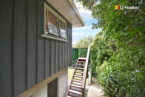 Photo of property in 15 Porterfield Street, Macandrew Bay, Dunedin, 9014