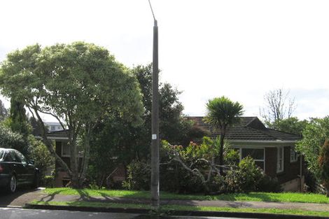 Photo of property in 20 Callender Place, Shelly Park, Auckland, 2014