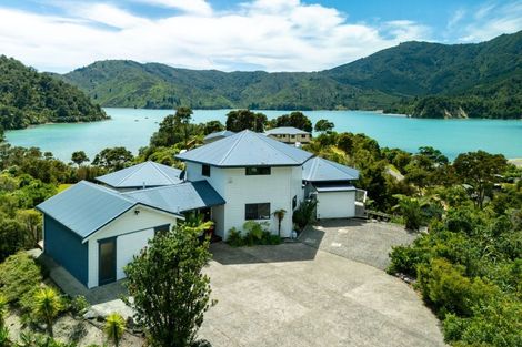 Photo of property in 7 Soucis Lane, Okiwi Bay, French Pass, 7193