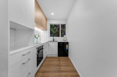 Photo of property in 4/43 Mcleod Road, Henderson, Auckland, 0612