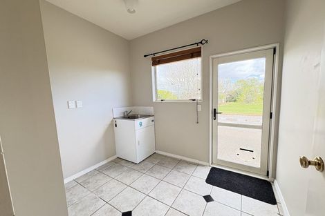 Photo of property in 246 State Highway 16, Kumeu, 0892
