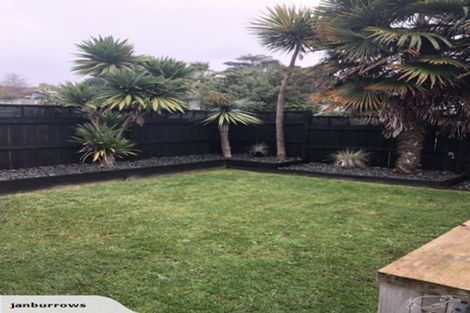 Photo of property in 1/53 Moore Street, Hillcrest, Auckland, 0627