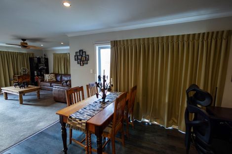 Photo of property in 13b Hinton Road, Taradale, Napier, 4112