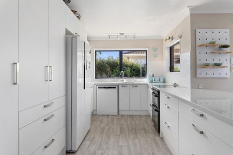 Photo of property in 33 Heron Avenue East, Matua, Tauranga, 3110