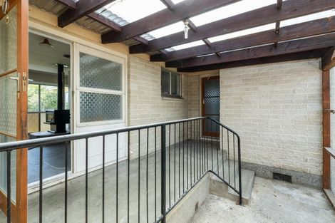 Photo of property in 19 Mangarau Crescent, Havelock North, 4130