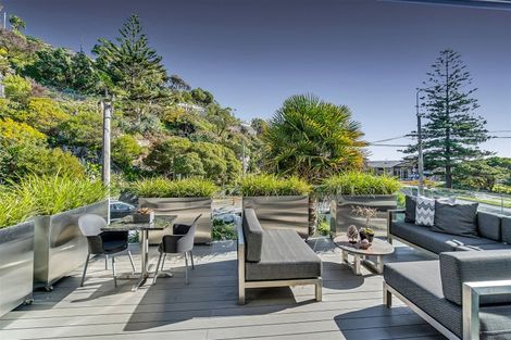 Photo of property in 2 Marriner Street, Sumner, Christchurch, 8081