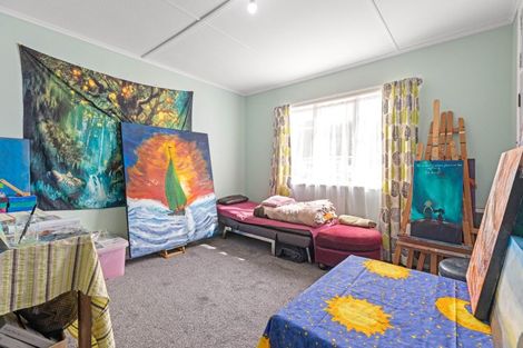 Photo of property in 5 Wackrow Street, Taumarunui, 3920