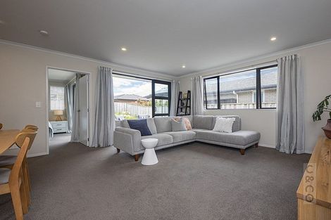 Photo of property in 12 Turpin Road, Riverhead, 0820