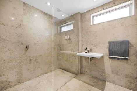 Photo of property in 21 Brighton Terrace, Mairangi Bay, Auckland, 0630