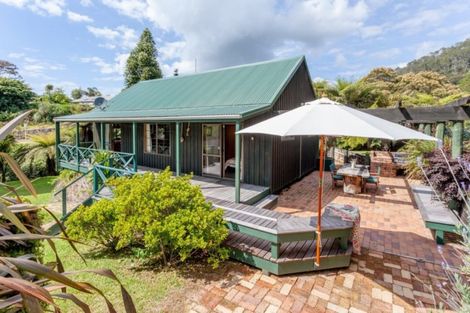 Photo of property in 1 Tutaritari Road, Hahei, Whitianga, 3591