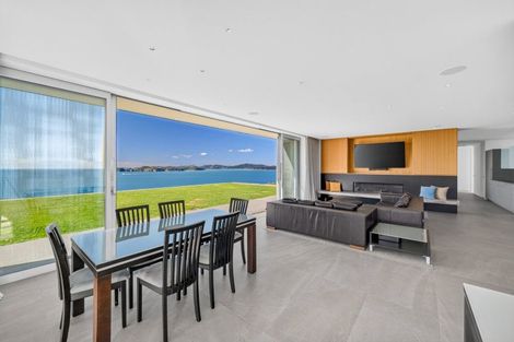 Photo of property in 136 Pukematu Lane, Russell, 0202