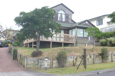 Photo of property in 95 Seaview Road, Glenfield, Auckland, 0629