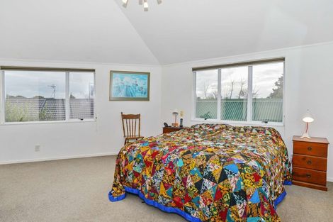 Photo of property in 27a Campbell Street, Havelock North, 4130