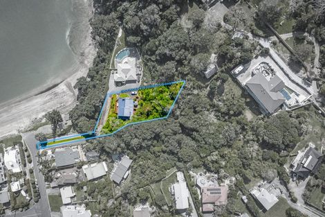 Photo of property in 79 De Luen Avenue, Tindalls Beach, Whangaparaoa, 0930