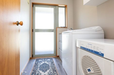 Photo of property in 46 Woodlands Drive, Havelock North, 4130